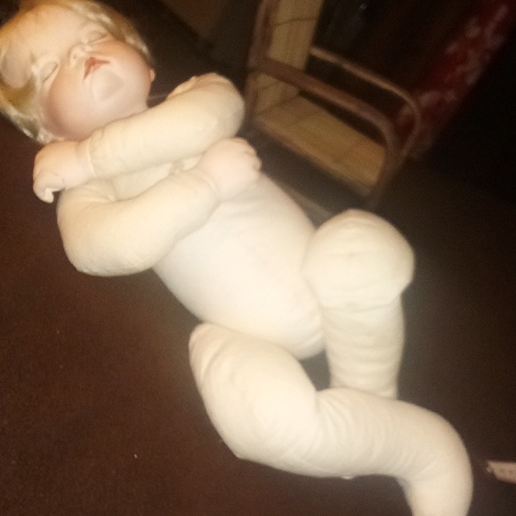 1987 collectible Boots Tyner Sugar Britches bisque doll - Picture 1 of 9